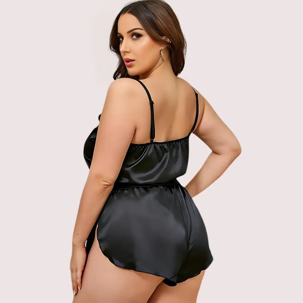 Luxe Lounge Cami Top &amp; Shorts – Extra Plus Size